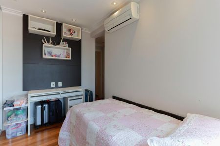 Apartamento à venda com 250m², 4 quartos e 4 vagasSuíte 2