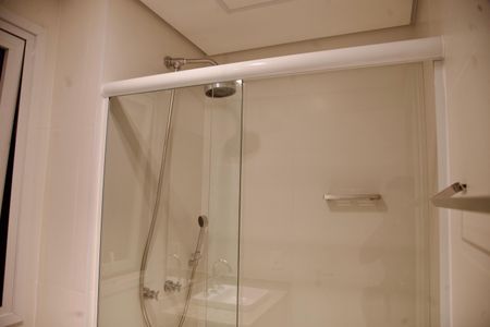 Apartamento para alugar com 50m², 2 quartos e 1 vaga Apartamento para alugar com 50m², 2 quartos e 1 vagaBanheiro Suite