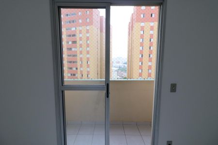 Sala de apartamento para alugar com 2 quartos, 65m² em Jaguaribe, Osasco