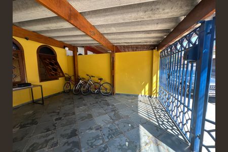 Casa à venda com 155m², 2 quartos e 2 vagasGaragem