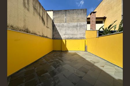 Casa à venda com 155m², 2 quartos e 2 vagasQuintal