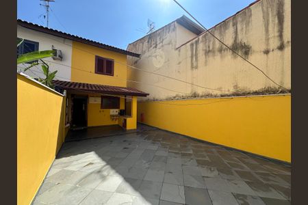 Casa à venda com 155m², 2 quartos e 2 vagasQuintal