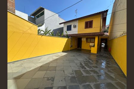 Casa à venda com 155m², 2 quartos e 2 vagasQuintal