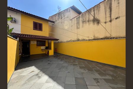 Casa à venda com 155m², 2 quartos e 2 vagasQuintal