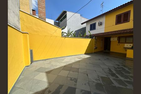 Casa à venda com 155m², 2 quartos e 2 vagasQuintal