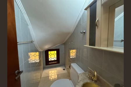 Casa à venda com 155m², 2 quartos e 2 vagasLavabo