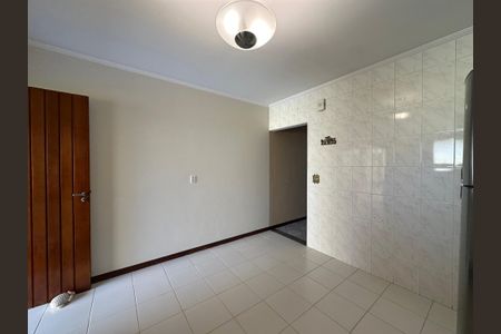 Casa à venda com 155m², 2 quartos e 2 vagasCozinha