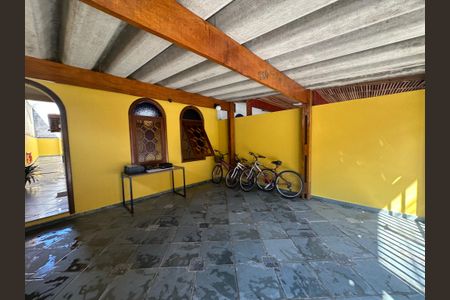 Casa à venda com 155m², 2 quartos e 2 vagasGaragem