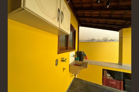 Casa à venda com 155m², 2 quartos e 2 vagasÁrea de Serviço