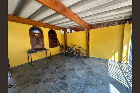 Casa à venda com 155m², 2 quartos e 2 vagasGaragem