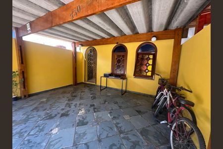 Casa à venda com 155m², 2 quartos e 2 vagasGaragem