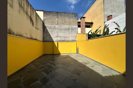 Casa à venda com 155m², 2 quartos e 2 vagasQuintal