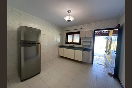 Casa à venda com 155m², 2 quartos e 2 vagasCozinha