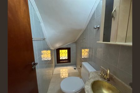 Casa à venda com 155m², 2 quartos e 2 vagasLavabo