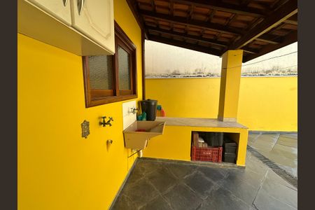 Casa à venda com 155m², 2 quartos e 2 vagasÁrea de Serviço