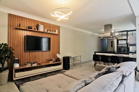 Sala de casa para alugar com 2 quartos, 90m² em Jardim Santo Elias, São Paulo