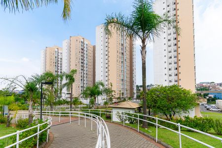 Apartamento para alugar com 56m², 2 quartos e sem vagaÁrea comum