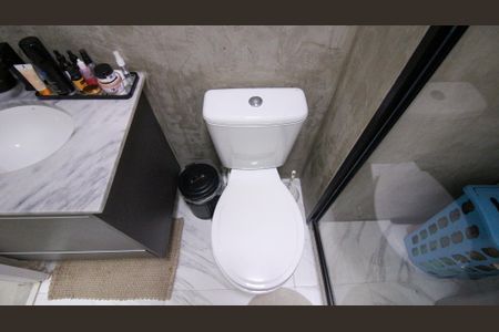 Apartamento à venda com 56m², 2 quartos e 1 vagaBanheiro social
