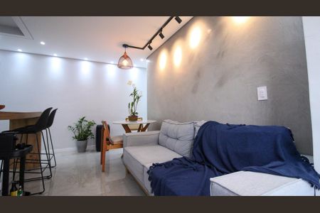 Sala de apartamento à venda com 2 quartos, 56m² em Vila Ema, São Paulo