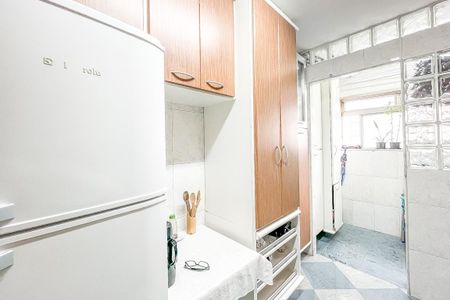Apartamento à venda com 58m², 2 quartos e 1 vagaCozinha