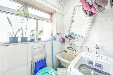 Apartamento à venda com 58m², 2 quartos e 1 vagaÁrea de Serviço