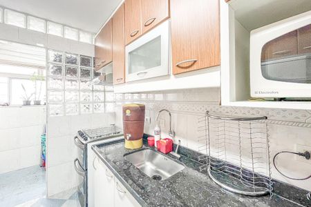 Apartamento à venda com 58m², 2 quartos e 1 vagaCozinha