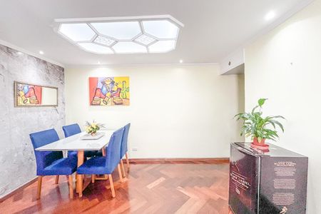 Apartamento à venda com 58m², 2 quartos e 1 vagaSala