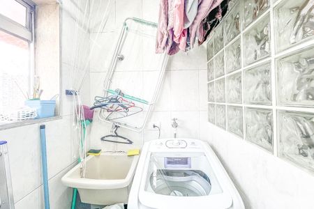Apartamento à venda com 58m², 2 quartos e 1 vagaÁrea de Serviço