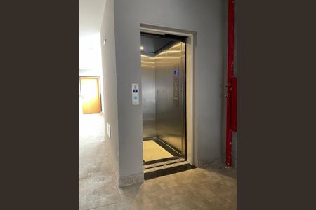 Apartamento à venda com 35m², 2 quartos e sem vaga Apartamento à venda com 35m², 2 quartos e sem vagaFoto 01