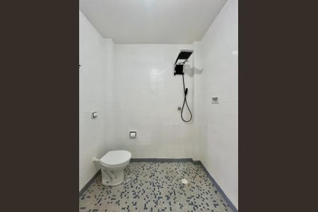 Banheiro de apartamento para alugar com 1 quarto, 40m² em Centro, Campinas