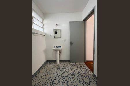 Banheiro de apartamento para alugar com 1 quarto, 40m² em Centro, Campinas