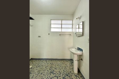 Banheiro de apartamento para alugar com 1 quarto, 40m² em Centro, Campinas