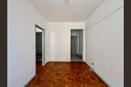 Sala de apartamento para alugar com 1 quarto, 40m² em Centro, Campinas
