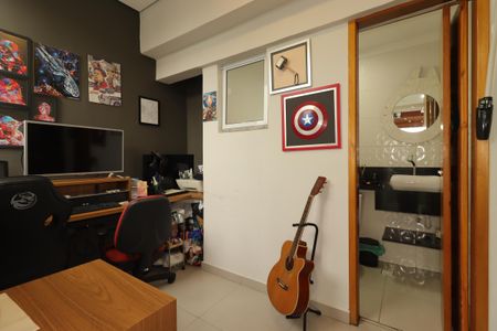 Apartamento à venda com 86m², 2 quartos e 1 vagaEscritório