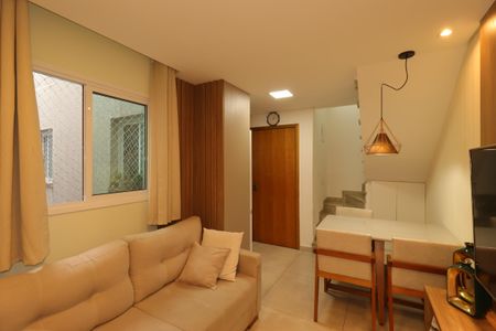 Apartamento à venda com 86m², 2 quartos e 1 vagaSala