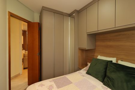Apartamento à venda com 86m², 2 quartos e 1 vagaQuarto 2