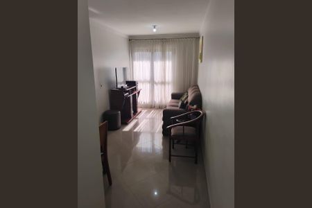 SALA de apartamento à venda com 2 quartos, 57m² em Vila Carmosina, São Paulo