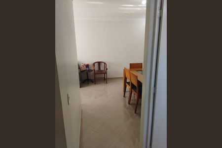 SALA de apartamento à venda com 2 quartos, 57m² em Vila Carmosina, São Paulo