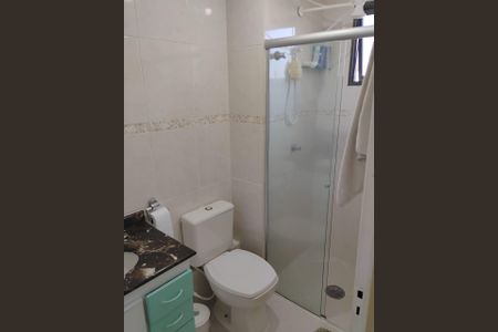 WC C/ BOX de apartamento à venda com 2 quartos, 57m² em Vila Carmosina, São Paulo