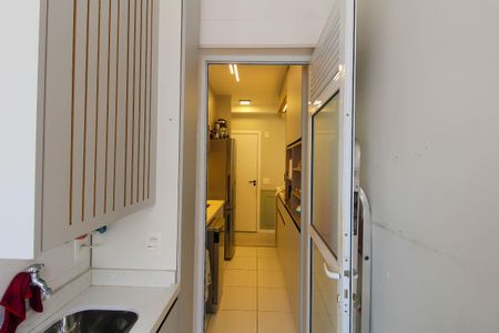 Apartamento à venda com 56m², 2 quartos e 1 vagaÁrea de Serviço