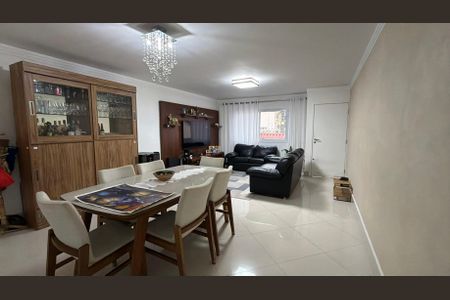 Sala de casa à venda com 3 quartos, 160m² em Vila Prudente, São Paulo