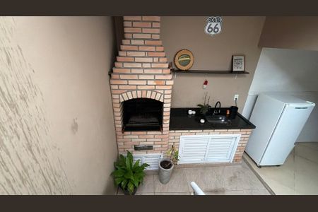 Casa à venda com 160m², 3 quartos e 4 vagasChurrasqueira