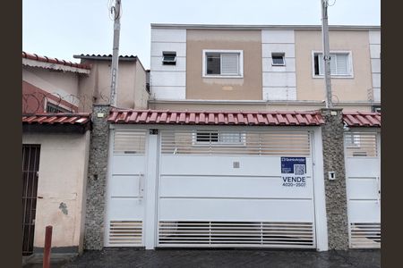 Casa à venda com 160m², 3 quartos e 4 vagasFachada