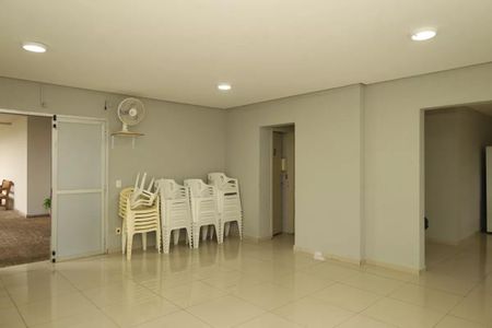 Apartamento à venda com 63m², 3 quartos e 1 vaga Apartamento à venda com 63m², 3 quartos e 1 vagaÁrea comum - Salão de festas