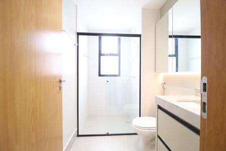 Apartamento para alugar com 86m², 2 quartos e 2 vagasBanheiro do Quarto 1