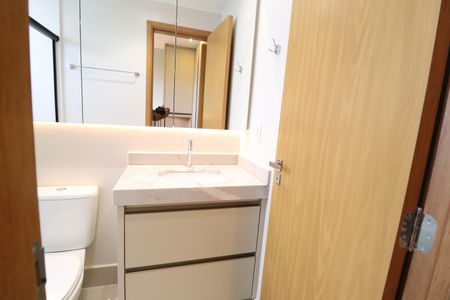 Apartamento para alugar com 86m², 2 quartos e 2 vagasBanheiro do Quarto 2