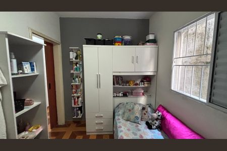 Casa à venda com 125m², 3 quartos e 2 vagasQuarto 2