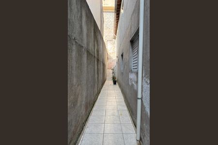 Casa à venda com 125m², 3 quartos e 2 vagasCorredor