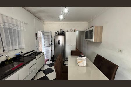 Casa à venda com 125m², 3 quartos e 2 vagasCozinha