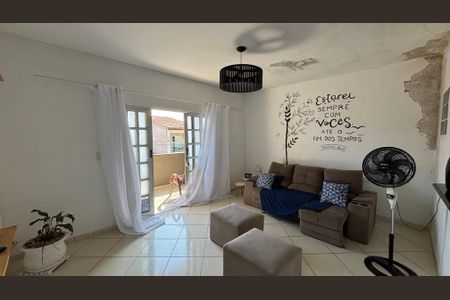 Sala de casa à venda com 3 quartos, 125m² em Parque Itrapoã, Santo André